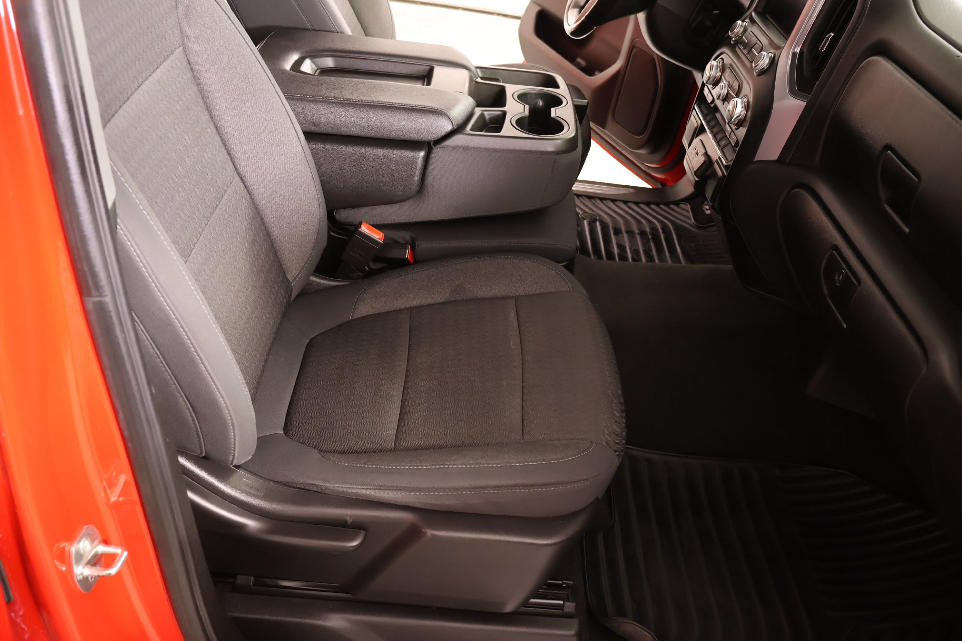 Used 2020 GMC Sierra 1500 SLE w/ SLE Value Package AWD/4WD image 13