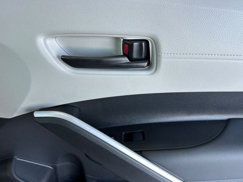 New 2026 Toyota Corolla Cross L image 20