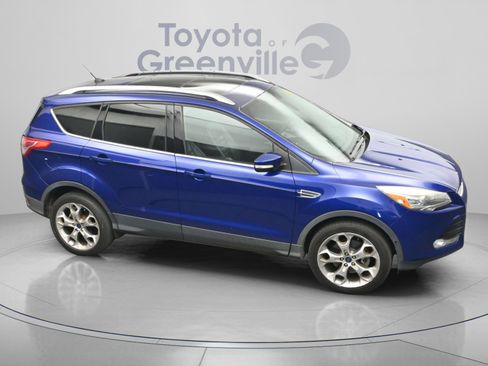 Used 2016 Ford Escape Titanium w/ Equipment Group 301A AWD/4WD image 18