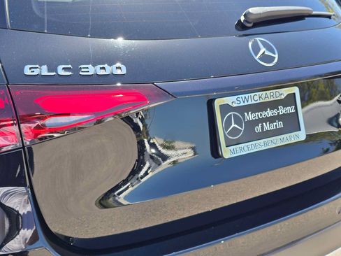 Used 2024 Mercedes-Benz GLC 300 4MATIC image 13