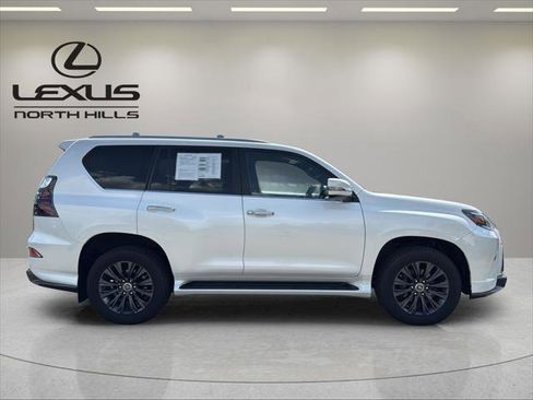 Certified 2023 Lexus GX 460 Premium w/ Accessory Package AWD/4WD image 5