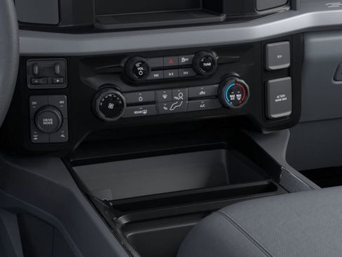 New 2025 Ford F350 XLT w/ FX4 Off-Road Package AWD/4WD image 15