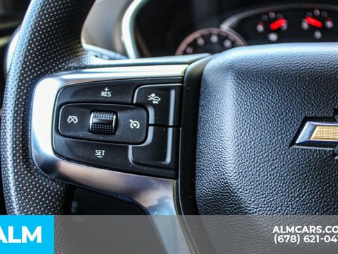 Used 2025 Chevrolet Blazer LT FWD image 27