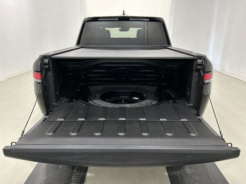 Used 2024 Rivian R1T Adventure Dual AWD/4WD image 15