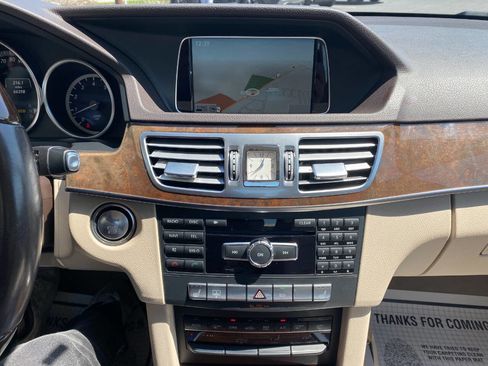 Used 2014 Mercedes-Benz E 350 4MATIC Sedan w/ Premium 1 Package image 15