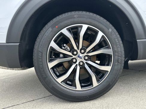 New 2026 Ford Explorer ST-Line image 17