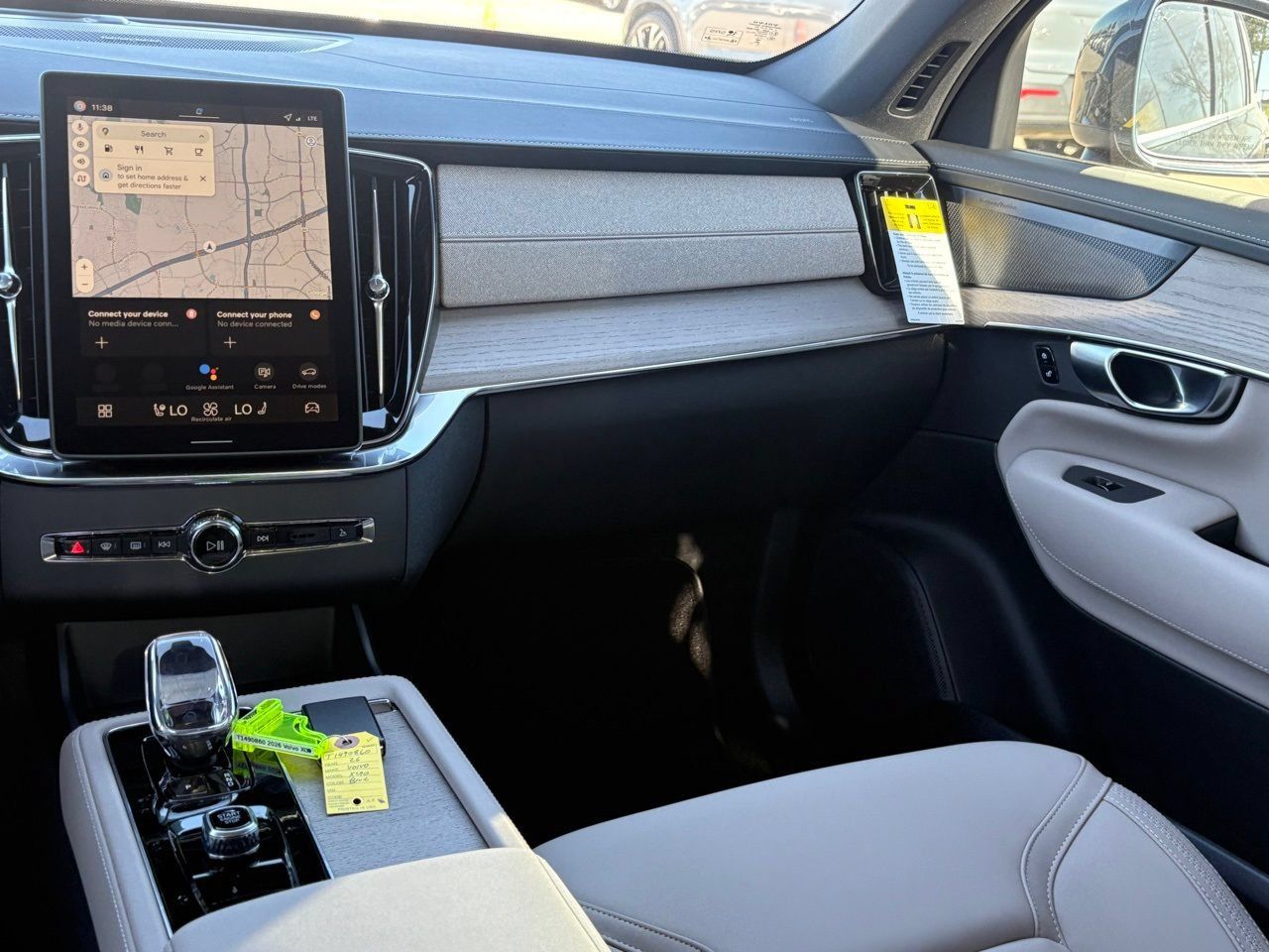 New 2026 Volvo XC90 B6 Plus AWD/4WD image 12