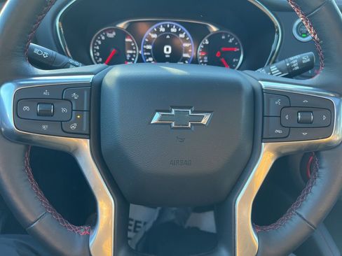 Used 2022 Chevrolet Blazer RS w/ Enhanced Convenience Package image 12