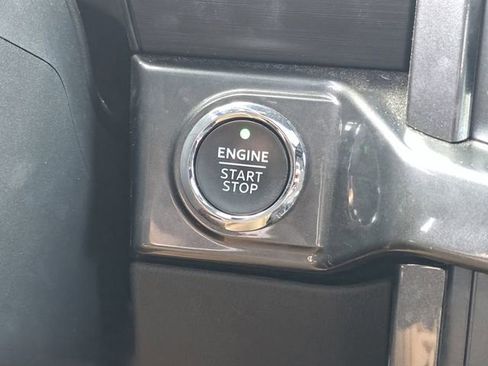 Certified 2022 Ford F150 XLT w/ Equipment Group 302A High image 52