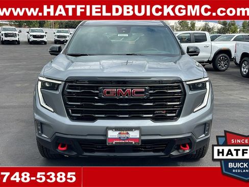 New 2026 GMC Acadia AT4 w/ Luxury Package image 8