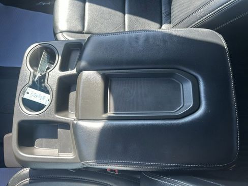 Used 2021 Chevrolet Silverado 1500 LT AWD/4WD image 18