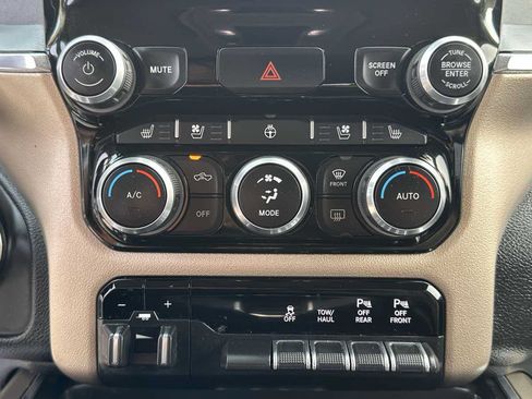 Used 2022 RAM 2500 Laramie AWD/4WD image 21
