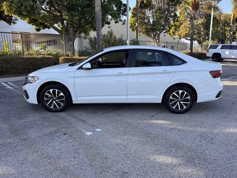 Used 2024 Volkswagen Jetta S FWD image 5