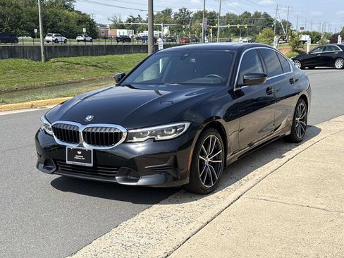Used 2020 BMW 330i Sedan w/ Convenience Package RWD image 5