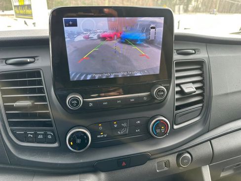 Used 2021 Ford Transit 350 XLT image 18