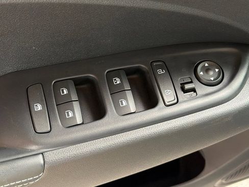 New 2026 Hyundai Venue SEL image 12