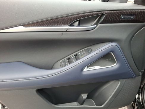 New 2026 INFINITI QX60 Sport image 9