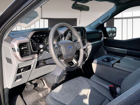 Used 2023 Ford F150 XLT image 18
