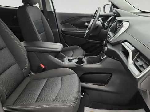 Used 2024 GMC Terrain SLE FWD image 22