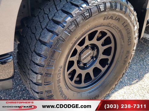 Used 2021 Chevrolet Silverado 1500 LT Trail Boss w/ Bed Protection Package AWD/4WD image 24