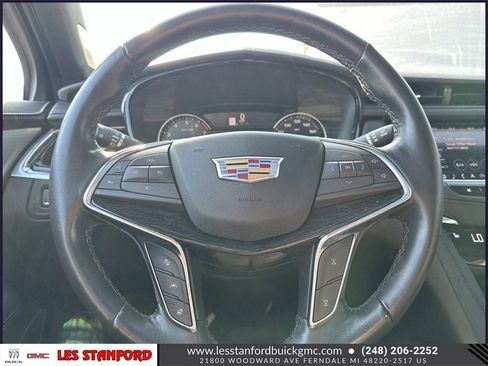 Used 2023 Cadillac XT5 Premium Luxury image 21