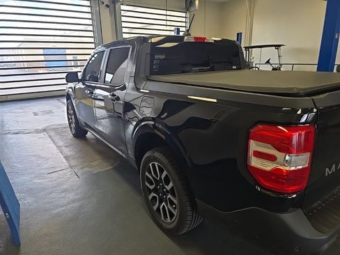 Used 2022 Ford Maverick Lariat w/ Lariat Luxury Package AWD/4WD image 4