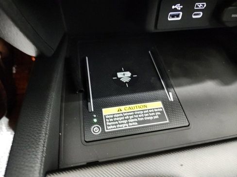 Used 2025 Honda Passport TrailSport image 31