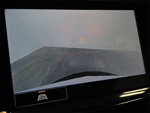 Used 2023 Cadillac XT6 Sport image 20