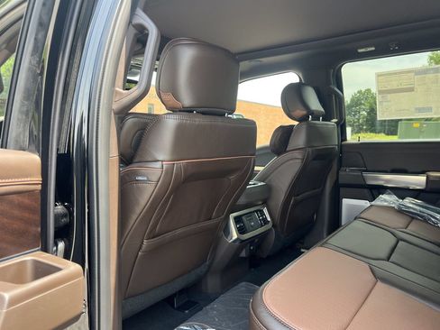 New 2026 Ford F250 King Ranch w/ Chrome Package AWD/4WD image 21