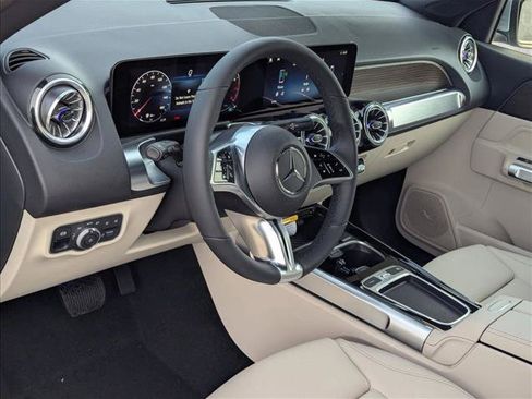 New 2026 Mercedes-Benz GLB 250 image 3