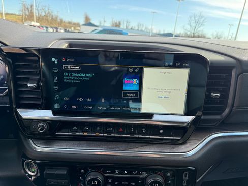 Certified 2023 Chevrolet Silverado 1500 LTZ w/ Z71 Off-Road Package image 25