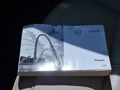 Used 2015 Buick Regal FWD image 25