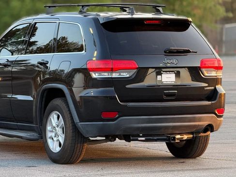 Used 2016 Jeep Grand Cherokee Laredo image 16