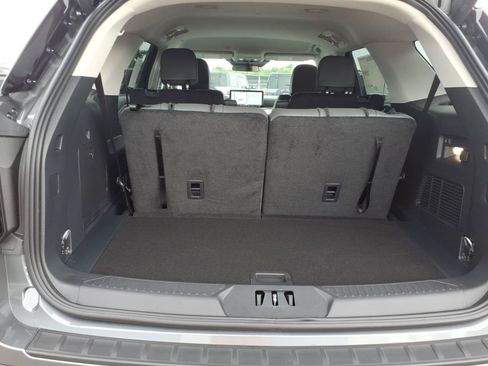 New 2026 Ford Explorer Active w/ Active Comfort Package RWD image 17