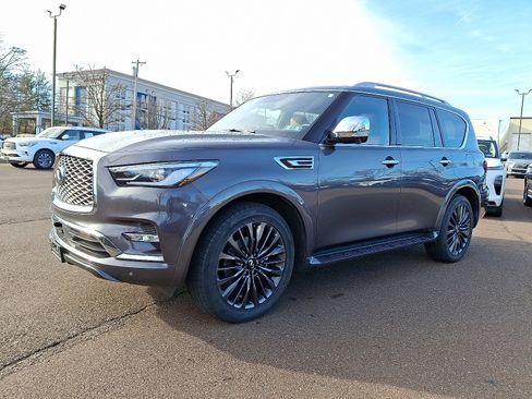 Certified 2024 INFINITI QX80 Sensory w/ Cargo Package image 3