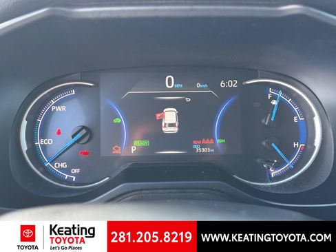 Used 2024 Toyota RAV4 LE AWD/4WD image 16
