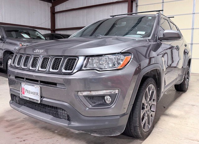 Used 2021 Jeep Compass Latitude FWD image 8