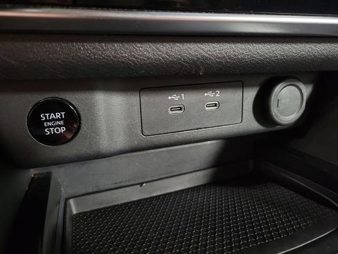 Used 2024 Nissan Rogue S FWD image 22