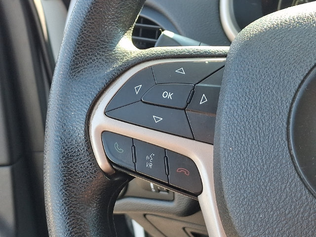 Used 2016 Jeep Cherokee Sport AWD/4WD image 7