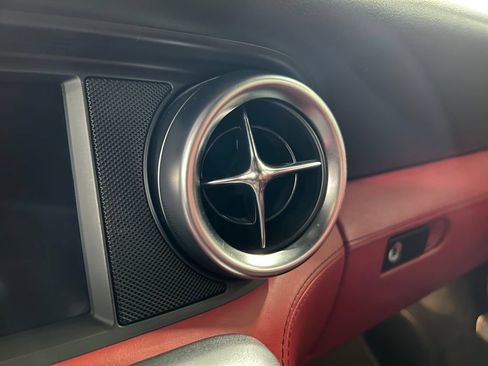 Used 2012 Mercedes-Benz SLS AMG Roadster image 16
