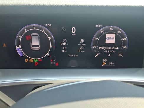 New 2026 Volkswagen Tiguan SE FWD image 12