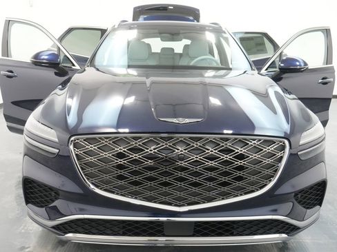 New 2026 Genesis GV70 2.5T Advanced image 35