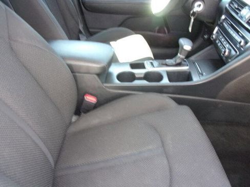 Used 2019 Kia Optima LX image 13