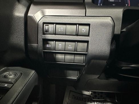 Used 2025 Toyota 4Runner TRD Sport AWD/4WD image 17