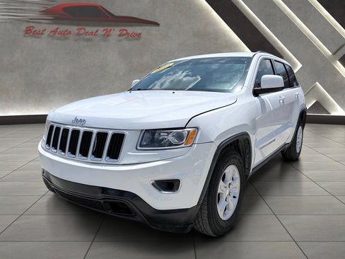 Used 2015 Jeep Grand Cherokee Laredo w/ Quick Order Package 23E RWD image 19