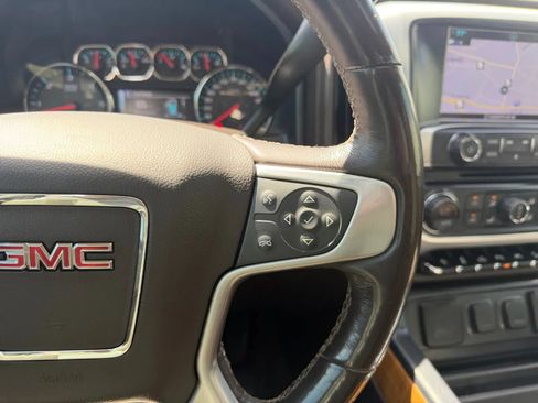 Used 2018 GMC Sierra 1500 SLT AWD/4WD image 21