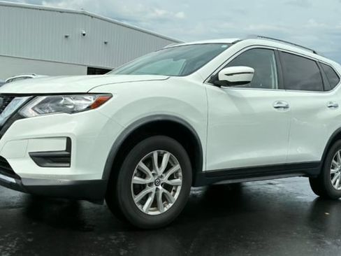 Used 2020 Nissan Rogue SV AWD/4WD image 1