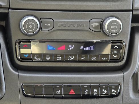New 2026 RAM ProMaster 2500 w/ Advanced Safety Group FWD image 29