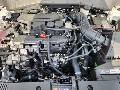 Certified 2024 Hyundai Kona Limited image 19