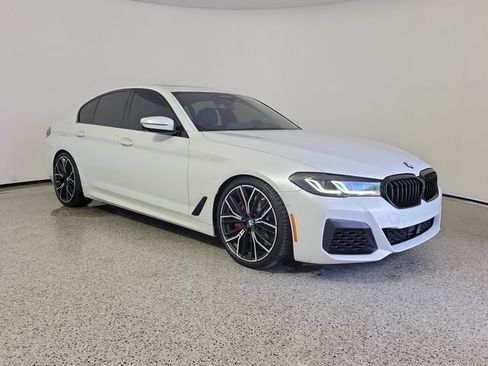 Used 2022 BMW M550i xDrive w/ Executive Package AWD/4WD image 4